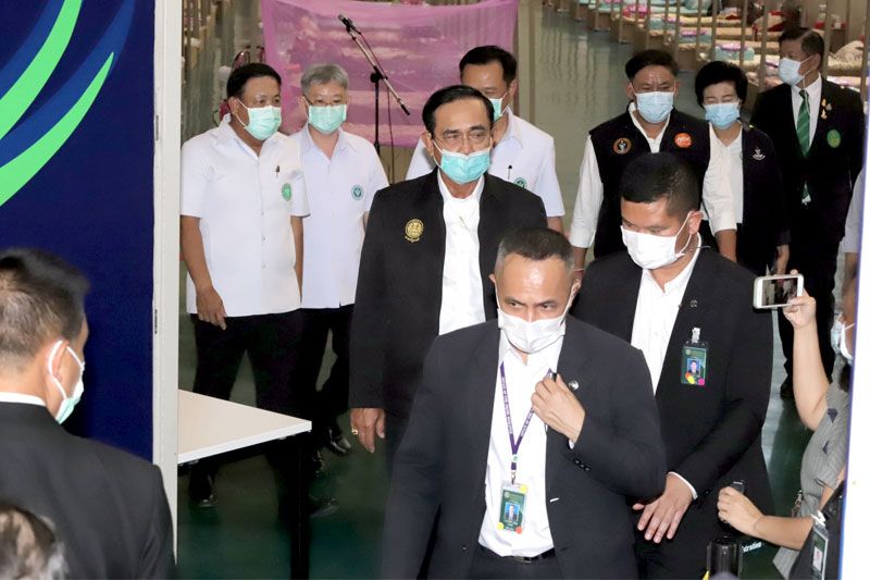 นายกฯ พอใจ รพ.สนามเอราวัณ 2 บอกถ้าป่วยก็อยากมาอยู่ เสียใจมีคนแพ้วัคซีน